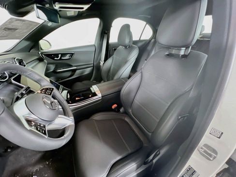 Certified 2026 Mercedes-Benz C 300 4MATIC Sedan image 22
