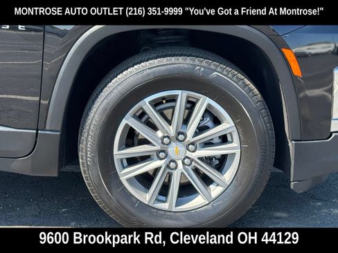 Used 2023 Chevrolet Traverse LT FWD image 59