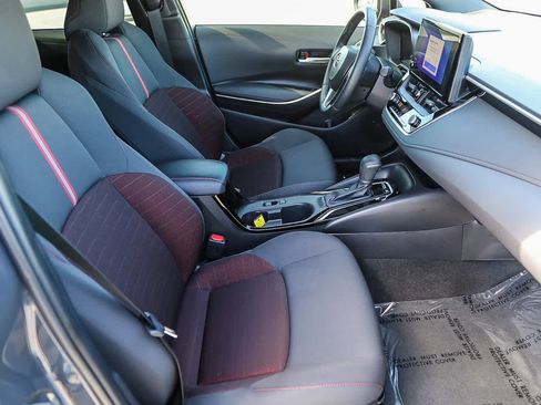 Certified 2023 Toyota Corolla SE w/ SE Package image 17