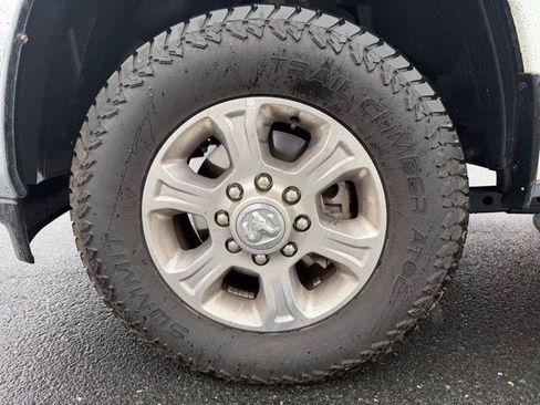 Used 2024 RAM 2500 Big Horn w/ Off Road Package image 19