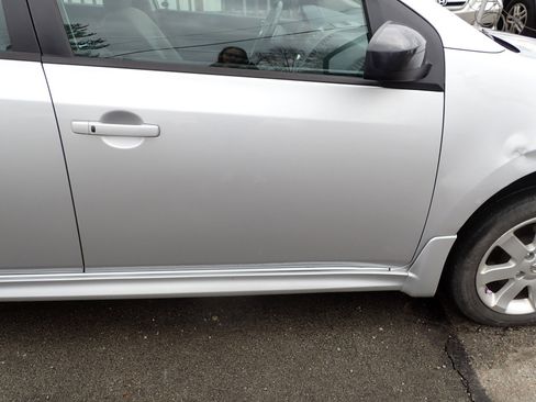 Used 2011 Nissan Sentra 2.0 SR w/ Convenience Pkg image 9