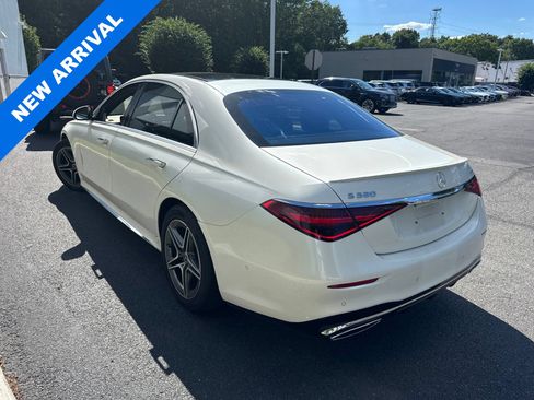Used 2022 Mercedes-Benz S 580 4MATIC Sedan image 4