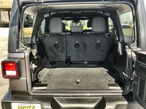 Used 2026 Jeep Wrangler Unlimited Sport AWD/4WD image 22