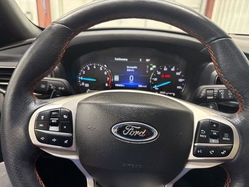 Used 2022 Ford Explorer Timberline w/ Timberline Technology Package AWD/4WD image 27