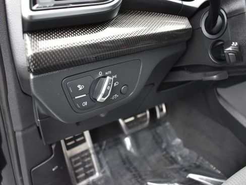 Used 2022 Audi SQ5 Premium Plus image 11