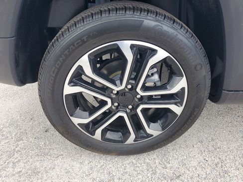 Used 2023 Jeep Compass Limited image 7