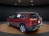 Certified 2019 Jeep Cherokee Limited w/ Luxury Group image 3