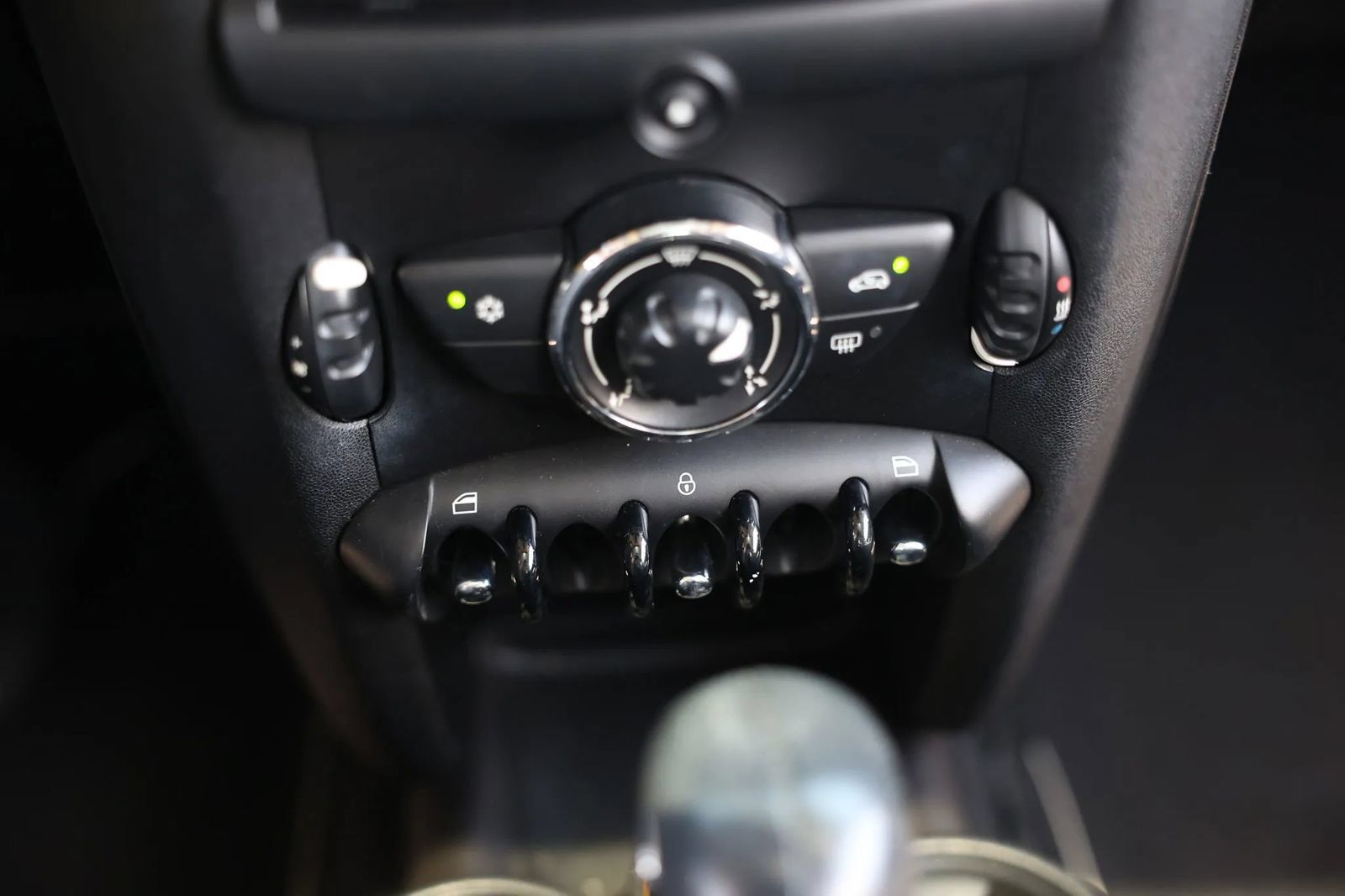 Used 2012 MINI Cooper Hardtop FWD image 28