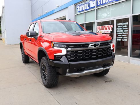 New 2026 Chevrolet Silverado 1500 ZR2 w/ Dark Appearance Package AWD/4WD image 2