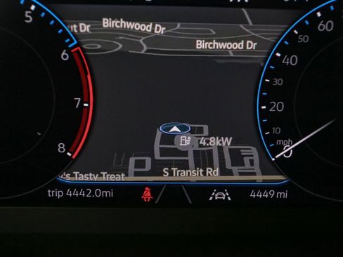 Used 2025 Volkswagen Taos SEL image 38