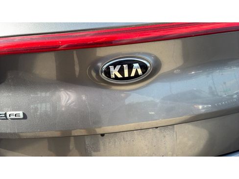 Used 2018 Kia Sportage LX FWD image 24