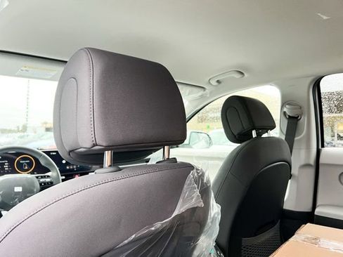 New 2026 Hyundai Ioniq 5 SE image 10