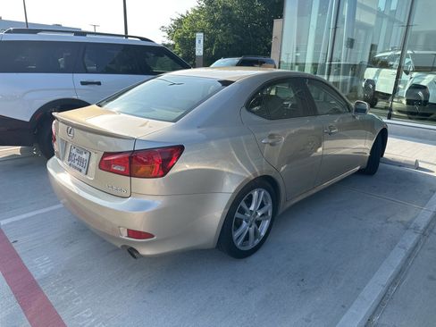 Used 2006 Lexus IS 250 RWD image 6