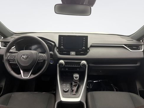 Used 2022 Toyota RAV4 SE w/ Weather & Moonroof Package AWD/4WD image 14