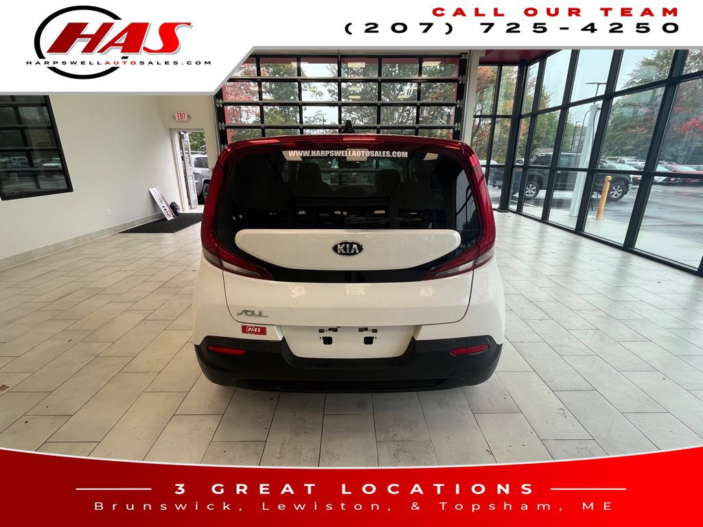 Used 2021 Kia Soul LX FWD image 5