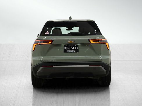 Used 2025 Chevrolet Equinox LT image 4