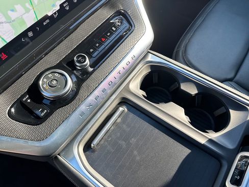 New 2026 Ford Expedition Max Platinum w/ Stealth Performance Package image 24