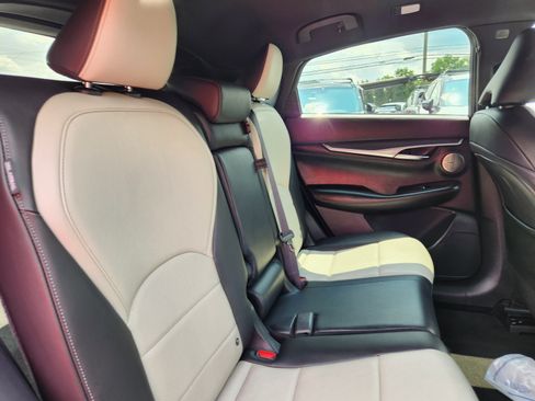 Certified 2023 INFINITI QX55 Essential AWD/4WD image 15