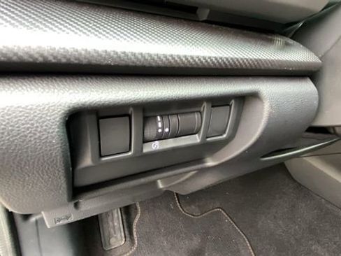 Certified 2024 Subaru Crosstrek 2.5i Limited AWD/4WD image 21