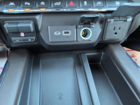 Used 2021 GMC Sierra 1500 SLT w/ SLT Premium Plus Package image 27
