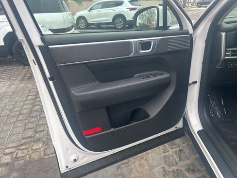 New 2026 Hyundai Santa Fe SE image 11