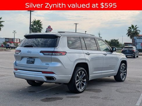 Used 2023 Jeep Grand Cherokee L Overland AWD/4WD image 5