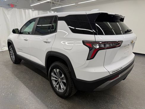 Certified 2025 Chevrolet Equinox LT image 3