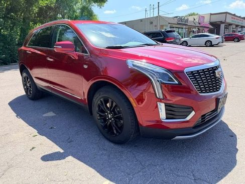 Used 2022 Cadillac XT5 Premium Luxury AWD/4WD image 3