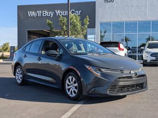 Used 2024 Toyota Corolla LE video 3