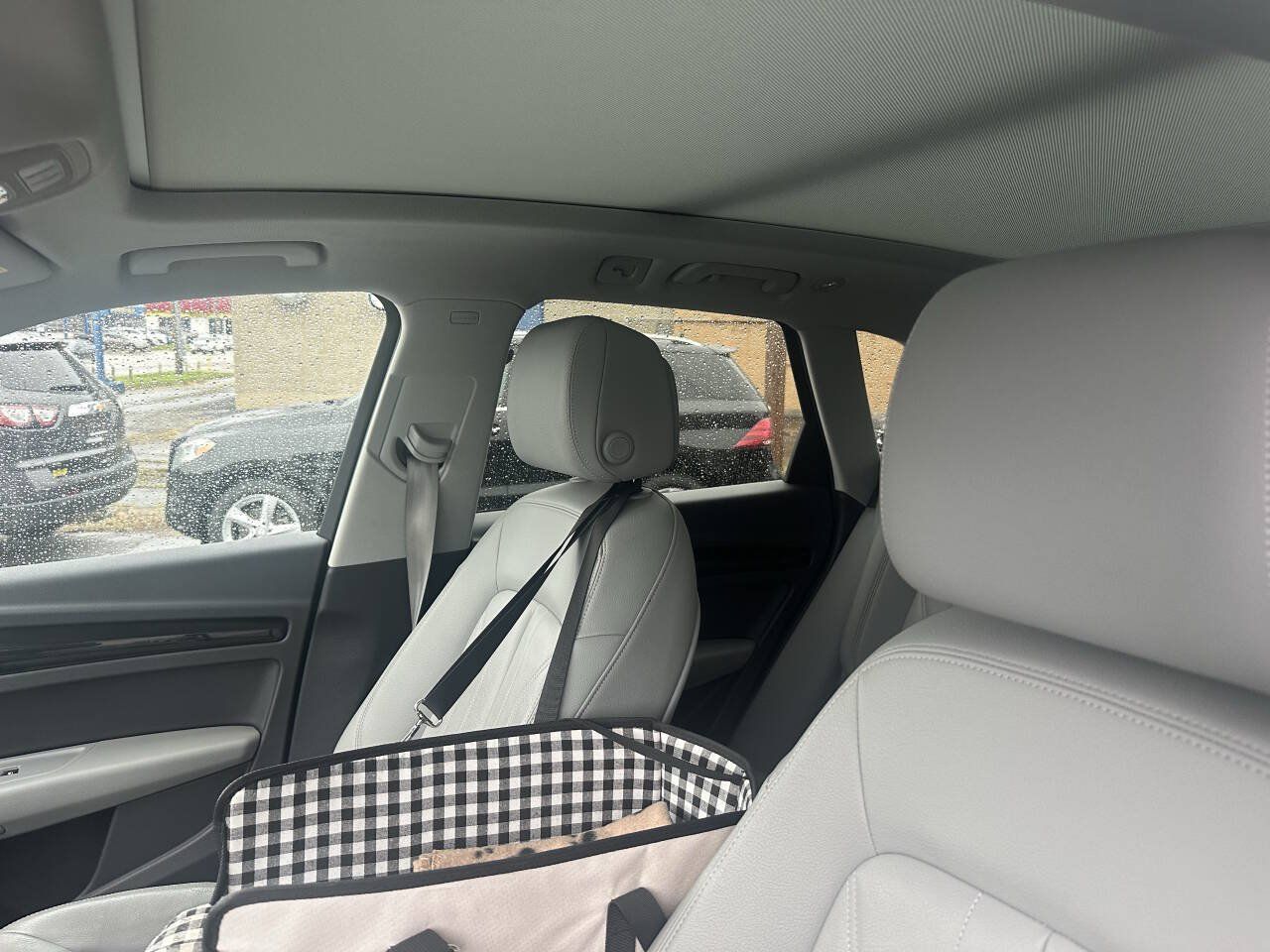 Used 2018 Audi Q5 2.0T Premium Plus w/ Premium Plus Package AWD/4WD image 5