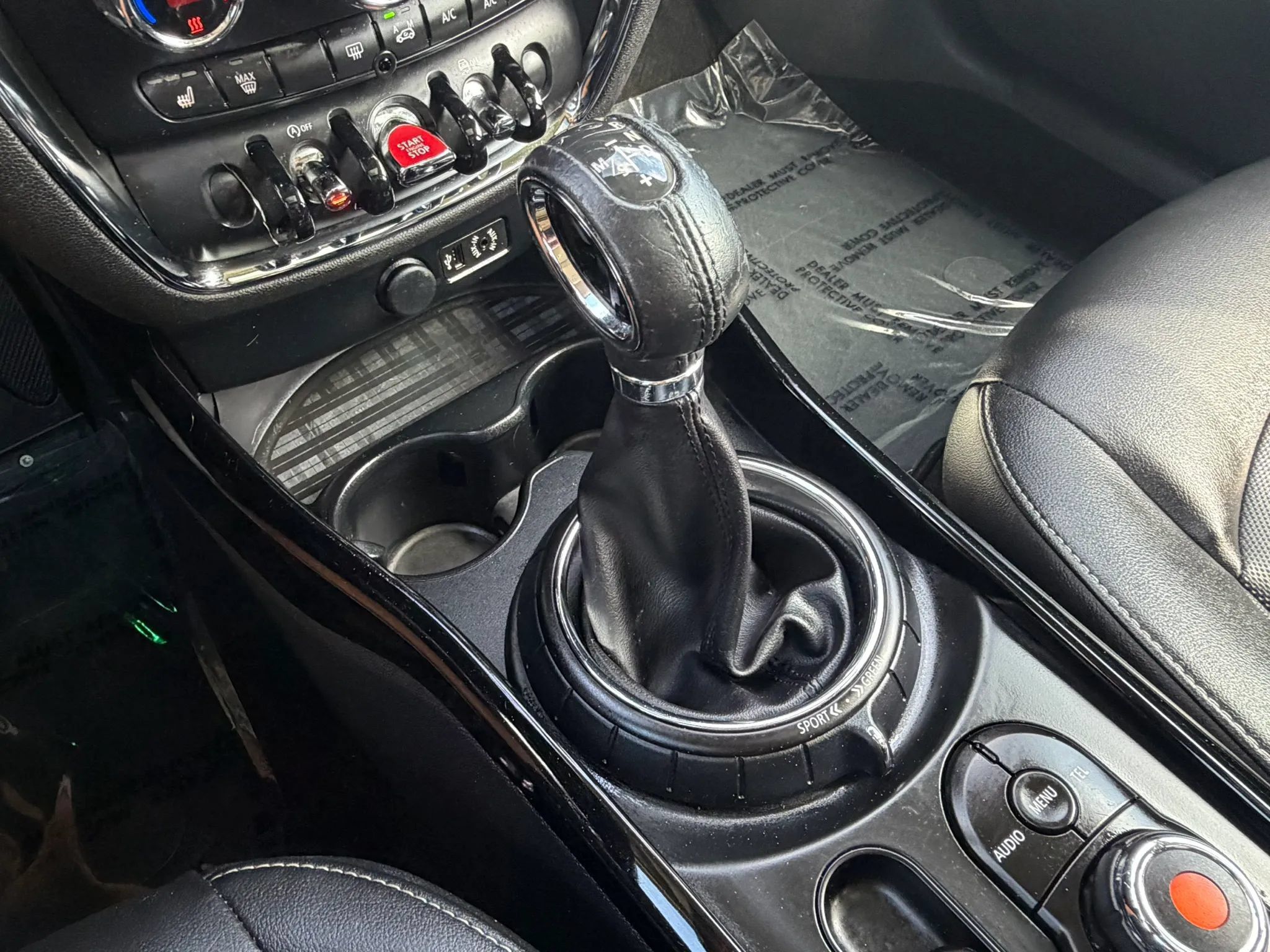Used 2016 MINI Cooper Clubman FWD image 23