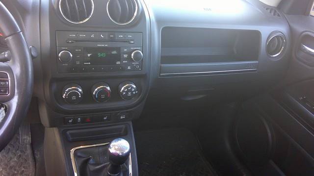 Used 2011 Jeep Patriot Latitude AWD/4WD image 7
