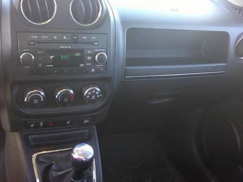 Used 2011 Jeep Patriot Latitude image 7