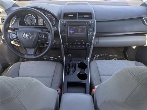 Used 2016 Toyota Camry LE FWD image 16