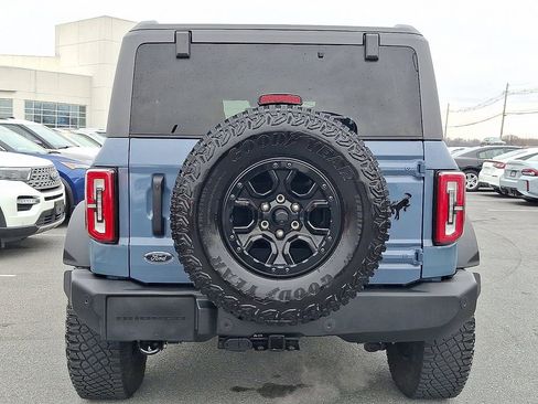 Certified 2024 Ford Bronco Wildtrak image 5