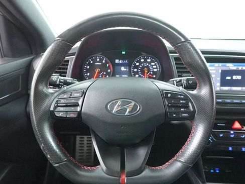 Used 2018 Hyundai Elantra Sport image 14