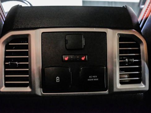 Used 2020 Ford F450 Platinum w/ FX4 Off-Road Package image 32