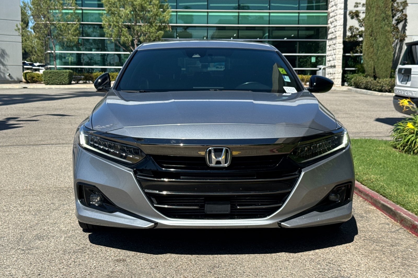 Used 2022 Honda Accord Sport image 3