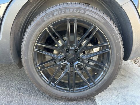 Used 2020 Kia Telluride S image 9