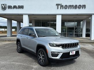 New 2025 Jeep Grand Cherokee Limited video 2