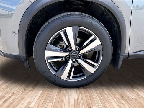 Used 2023 Nissan Rogue SL w/ SL Premium Package FWD image 8