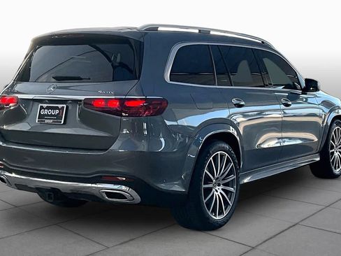 Used 2024 Mercedes-Benz GLS 450 4MATIC image 13