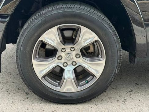 Used 2021 RAM 1500 Laramie AWD/4WD image 18