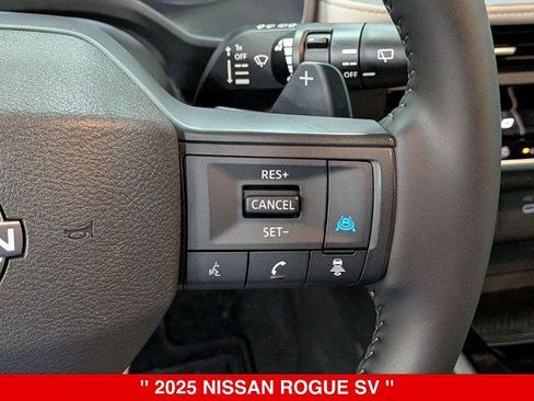 Certified 2025 Nissan Rogue SV w/ SV Premium Package AWD/4WD image 19