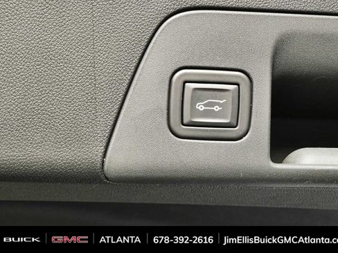 Used 2022 Buick Envision Essence w/ Technology Package I FWD image 29