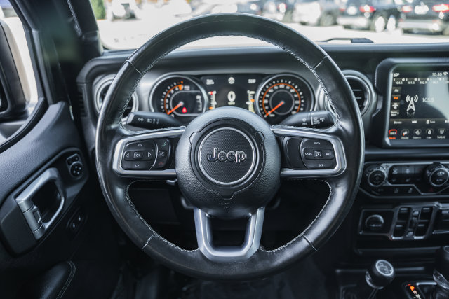 Used 2020 Jeep Gladiator Overland AWD/4WD image 31