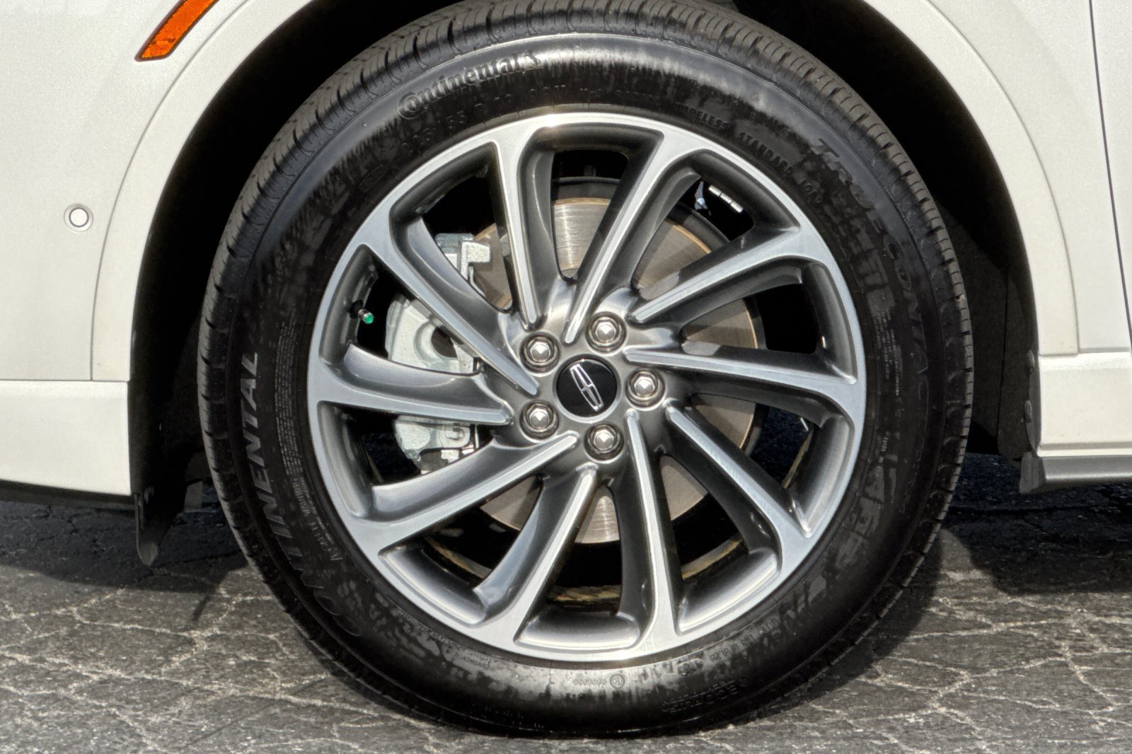 Used 2022 Lincoln Corsair Grand Touring AWD/4WD image 27