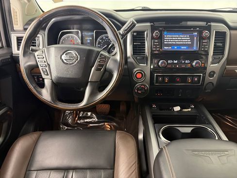 Used 2017 Nissan Titan Platinum Reserve AWD/4WD image 14