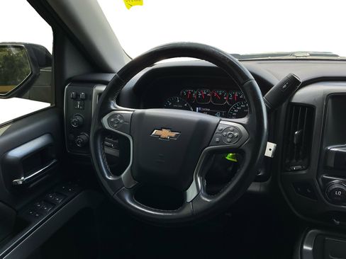 Used 2018 Chevrolet Silverado 1500 LT w/ Texas Edition AWD/4WD image 11