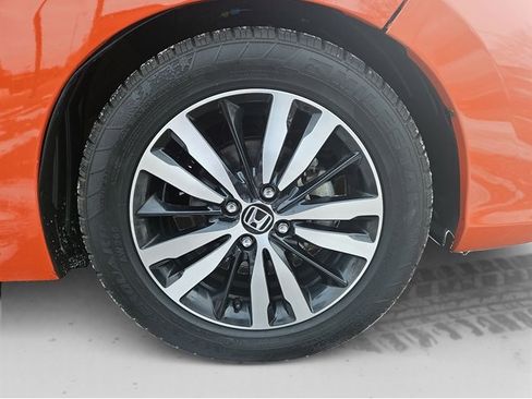 Used 2018 Honda Fit EX image 14